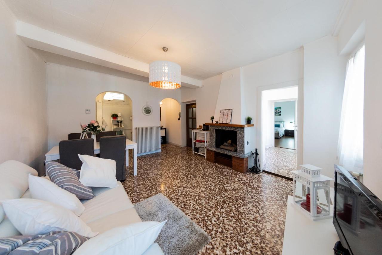 Family Nest Overlooking Lake Como - By Rent All Como Argegno Exteriér fotografie